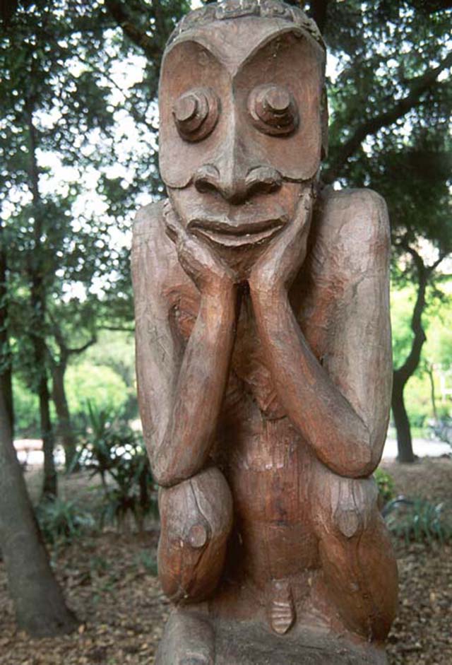New-Guinea-Sculpture-Garden-at-Stanford-University