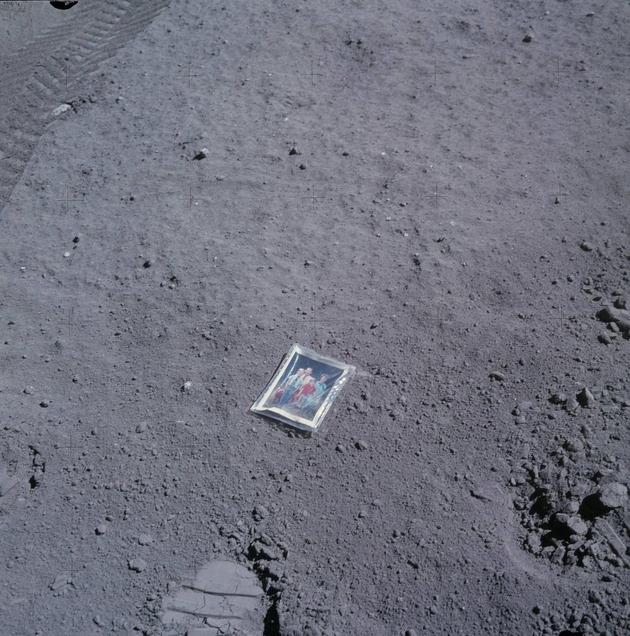 historical-photos-rare-pt2-apollo-16-astronaut-kids