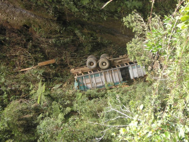 north_yungas_road_of_death_bolivia11